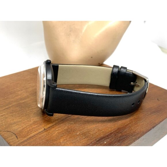 Lorus Disney Women's Watch 35 Years Disneyland Quartz Black Leather Band 34mm - Picture 7 of 12